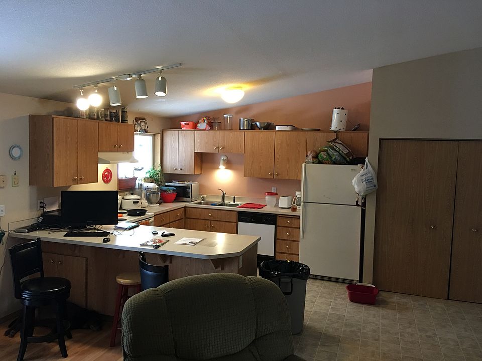 1st image of 17044 Helbrock Dr