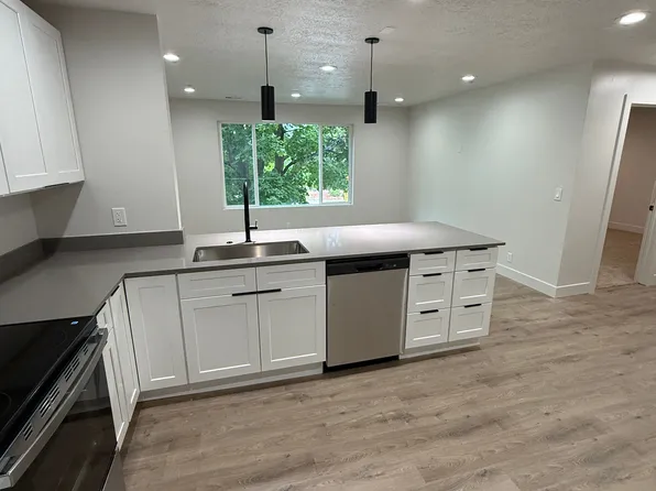 1860 W 500 N APT C26, Salt Lake City, UT 84116