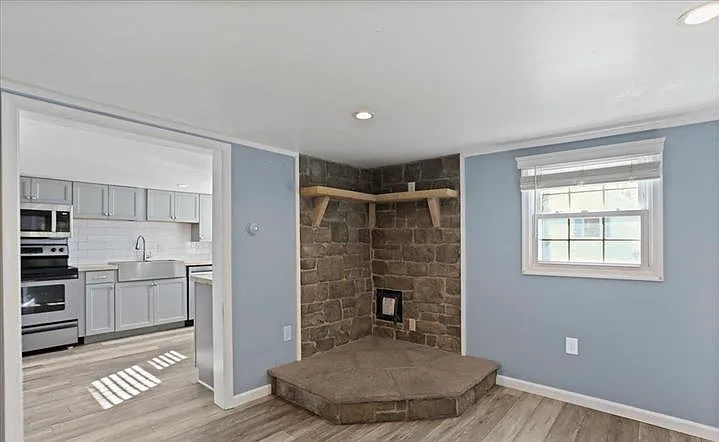 14301 Dutchtown Rd — Photo 3
