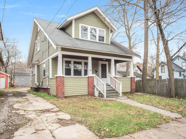 1214 Oak St, Kalamazoo, MI 49008