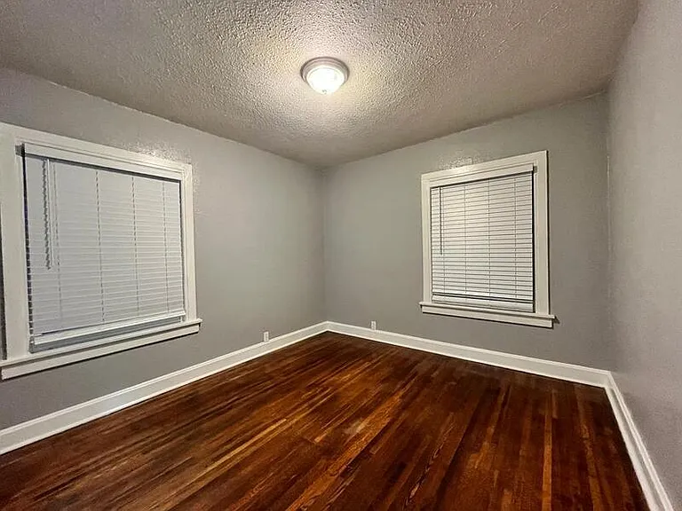 7425 Pennsylvania Ave — Photo 21