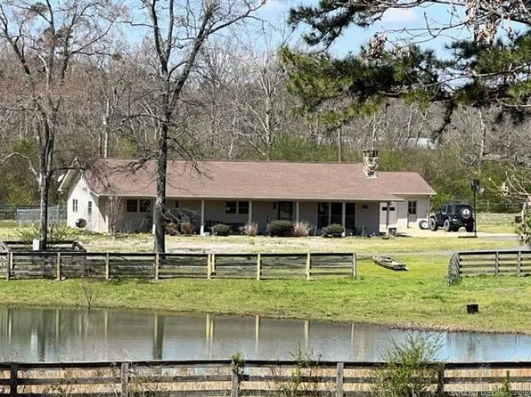 1309 Finks St, Mena, AR 71953
