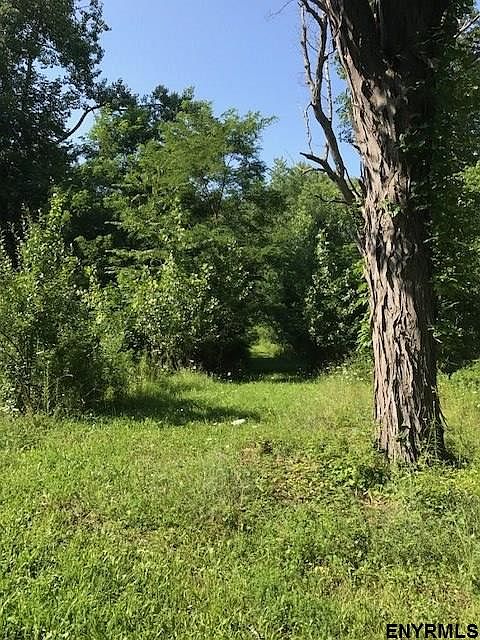 2nd image of 125 Shufelt Rd