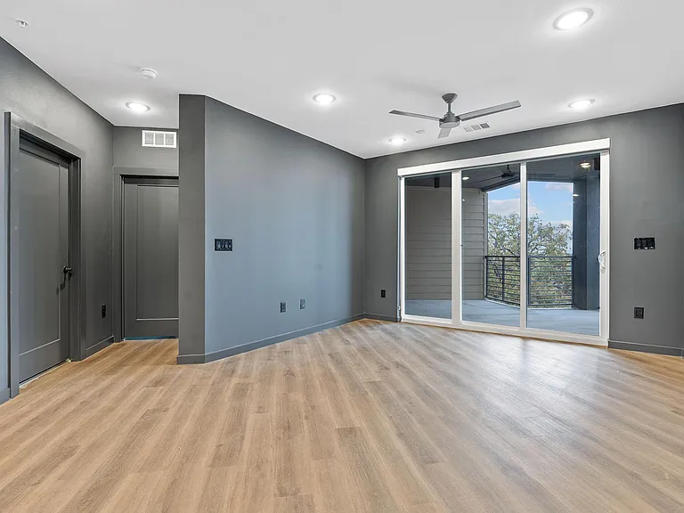 4901 Springdale Rd #2308 — Photo 9