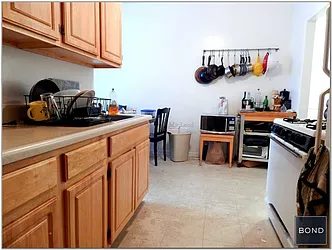 Rented by Bond New York