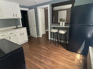 543 Turnpike St #1R, South Easton, MA 02375