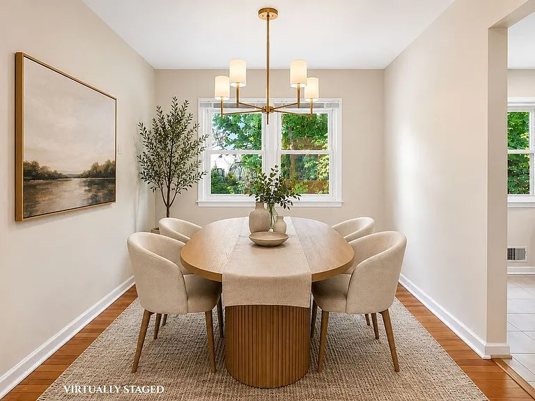 21 Troy Ct #1 — Photo 1