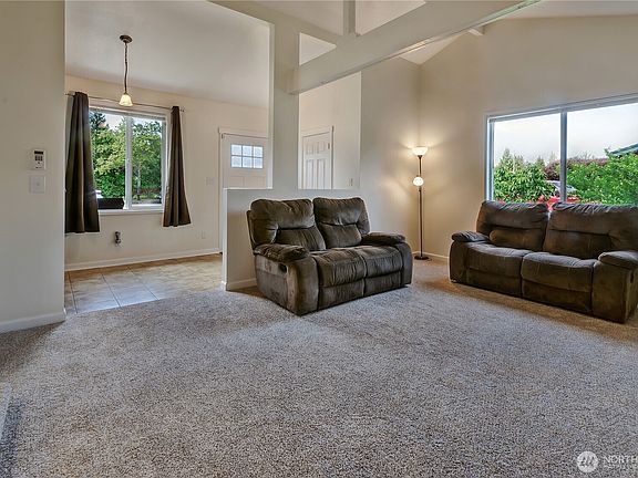 4th image of 32318 110th Avenue SE