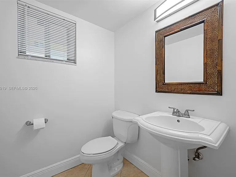 8888 Collins Ave #105 — Photo 7