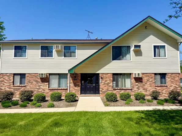 8332 Oak Leaf Dr APT 1601, Woodridge, IL 60517