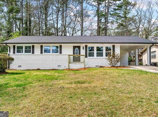 135 Hidden Brook Ct, College Park, GA