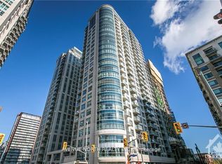 195 Besserer St #1106, Ottawa, ON K1N 0B6