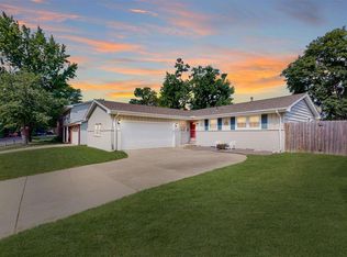 4812 N Glen Ct, Peoria, IL 61614