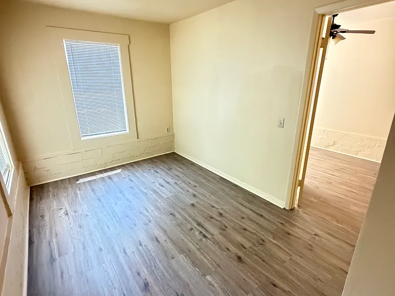 623 E Bridge St #101 — Photo 8