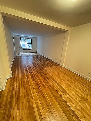 2nd image of 83-10 118th St #1DD