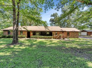 313 Forrest Hill Rd, Lone Star, TX 75668