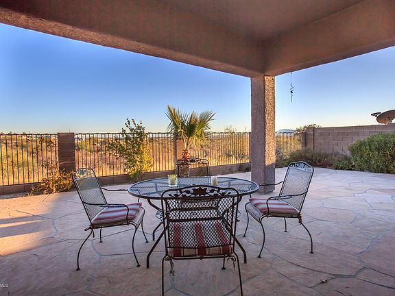 2nd image of 6124 N Placita San Agustin