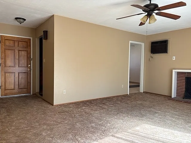 2 bed, 1800 sqft, $2,100 — Photo 2