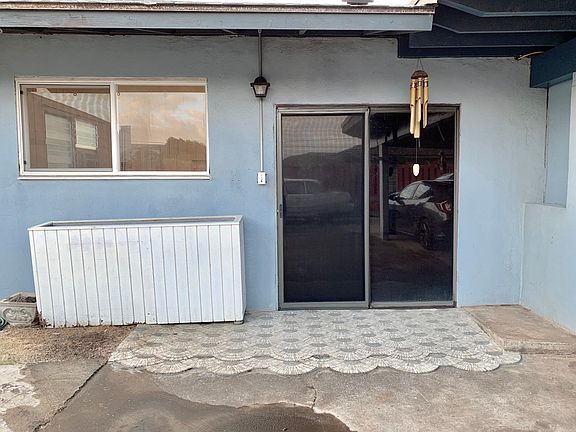 2nd image of 381 Waiehu Beach Rd #B