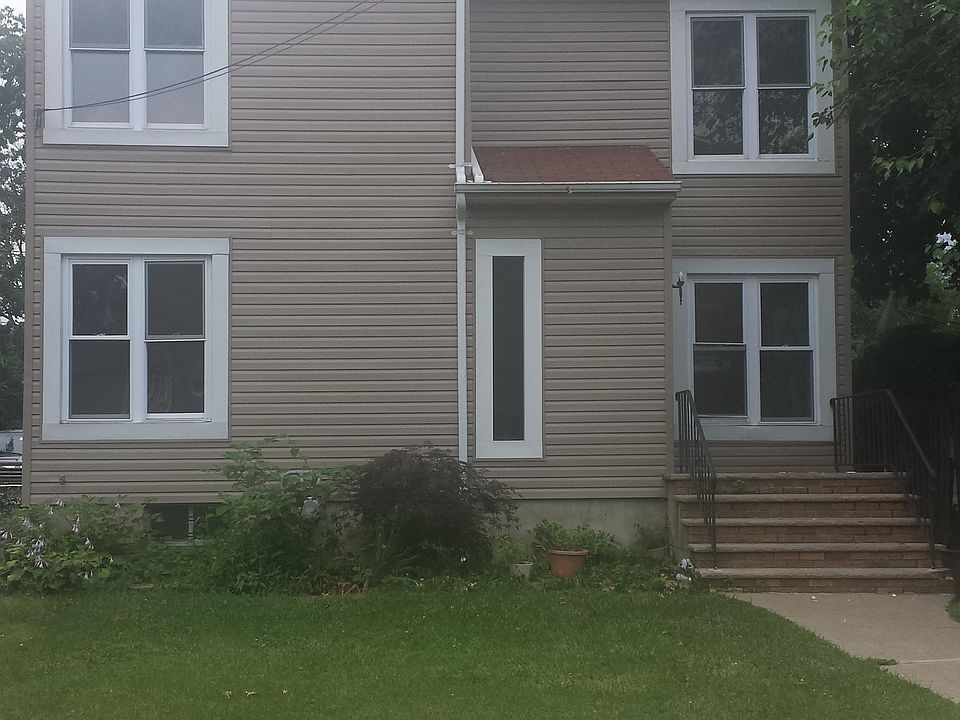 1st image of 11 Ross St