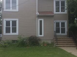 11 Ross St, East Orange, NJ 07018