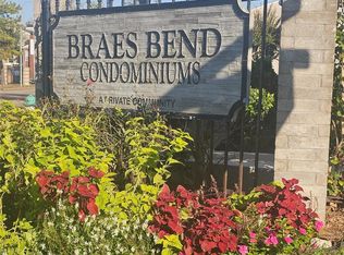 10729 Braes Bend Dr, Houston, TX 77071