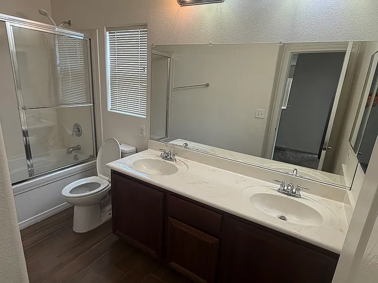 9486 Oro Bullion St — Photo 10