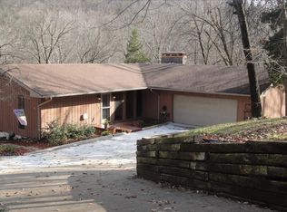 6995 E South Shore Dr, Hartsburg, MO 65039