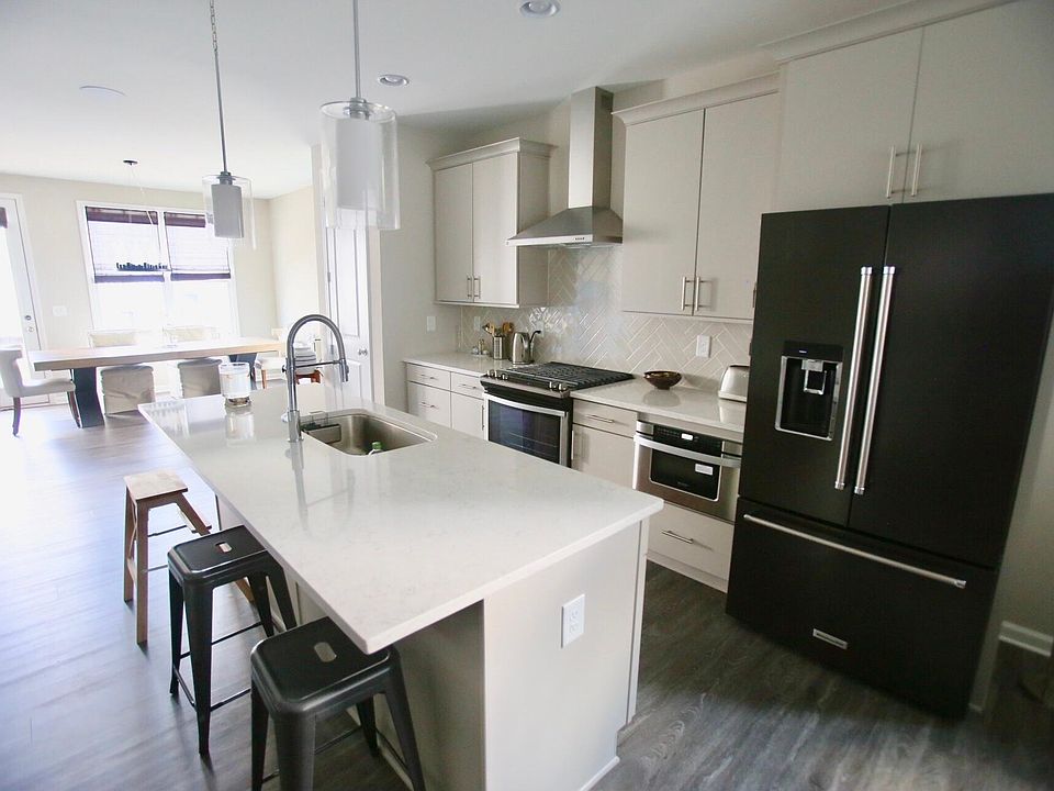 Open Concept Living!