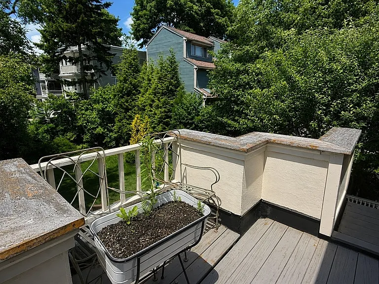 27 Cogswell Ave #2 — Photo 10