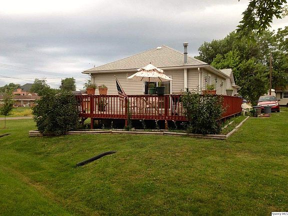 Home for Sale in CampPoint, IL $55,000