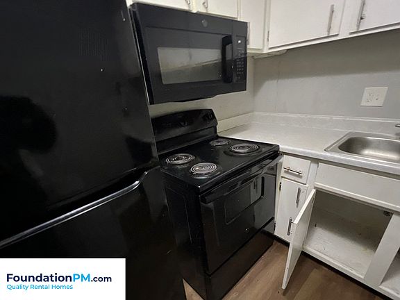 4th image of 3949 Macon Rd #3