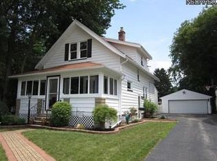 4053 W 219th St, Fairview Park, OH
