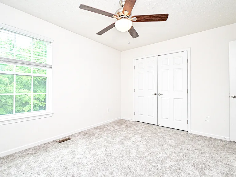 8453 Forest Valley Dr — Photo 45