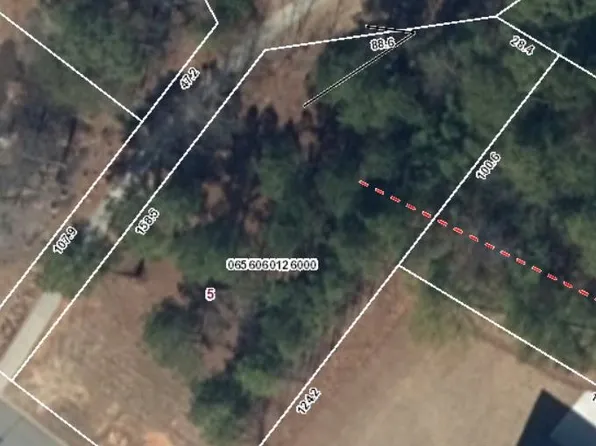 5 Club Cart Rd, Travelers Rest, SC 29690