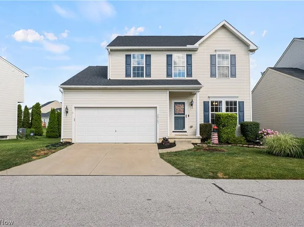 38765 Congressional Ln #52, Willoughby, OH 44094