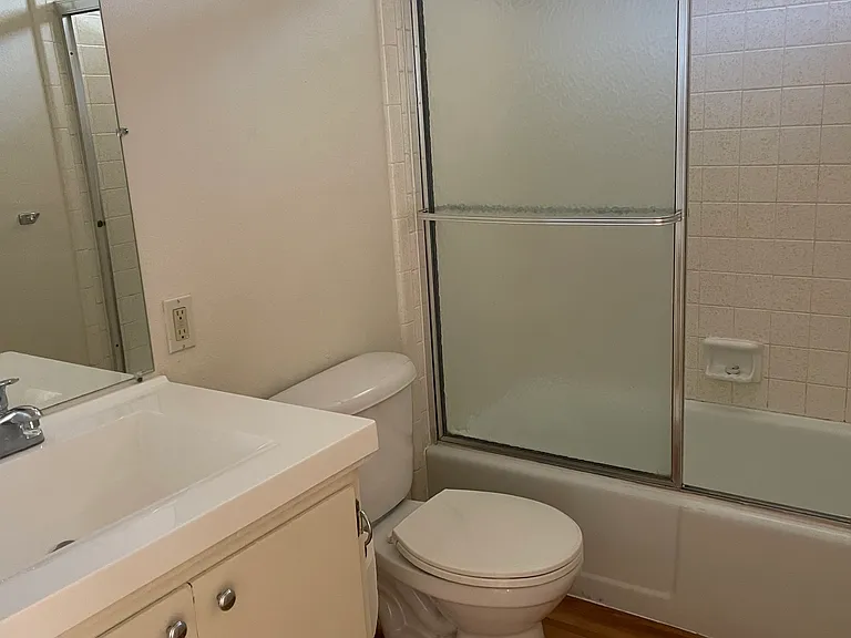 212 Skylark Dr — Photo 7