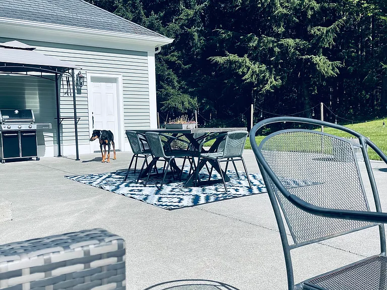 3765 Amble Rd — Photo 8
