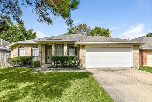 17606 Glenwolf Dr Photo 1