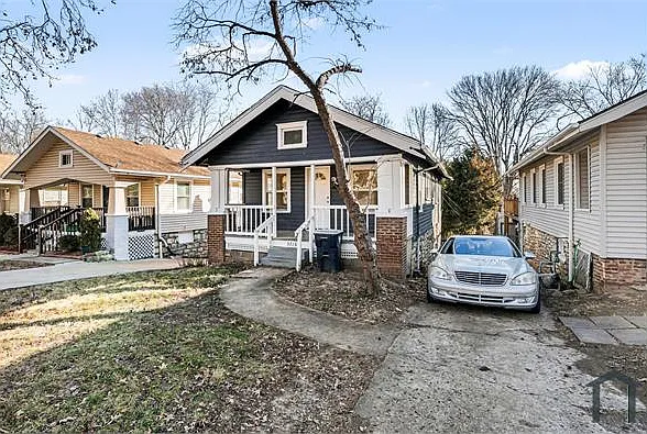 5713 Brooklyn Ave — Photo 13