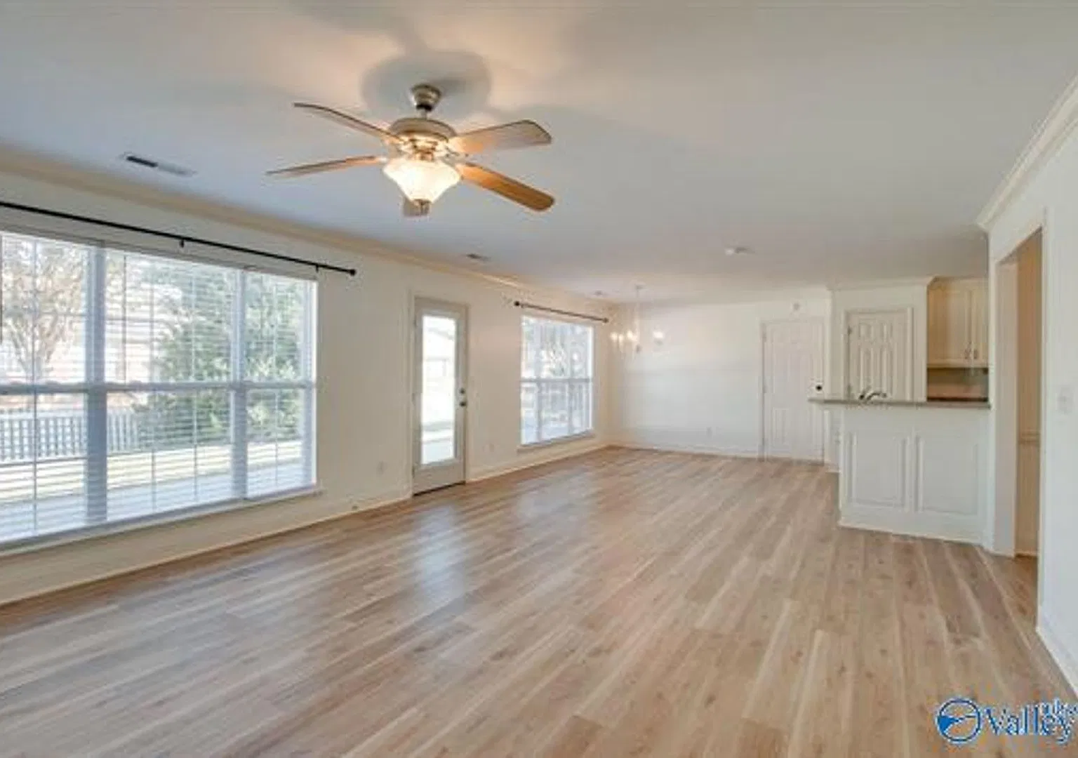 5300 Frankford Drive — Photo 4