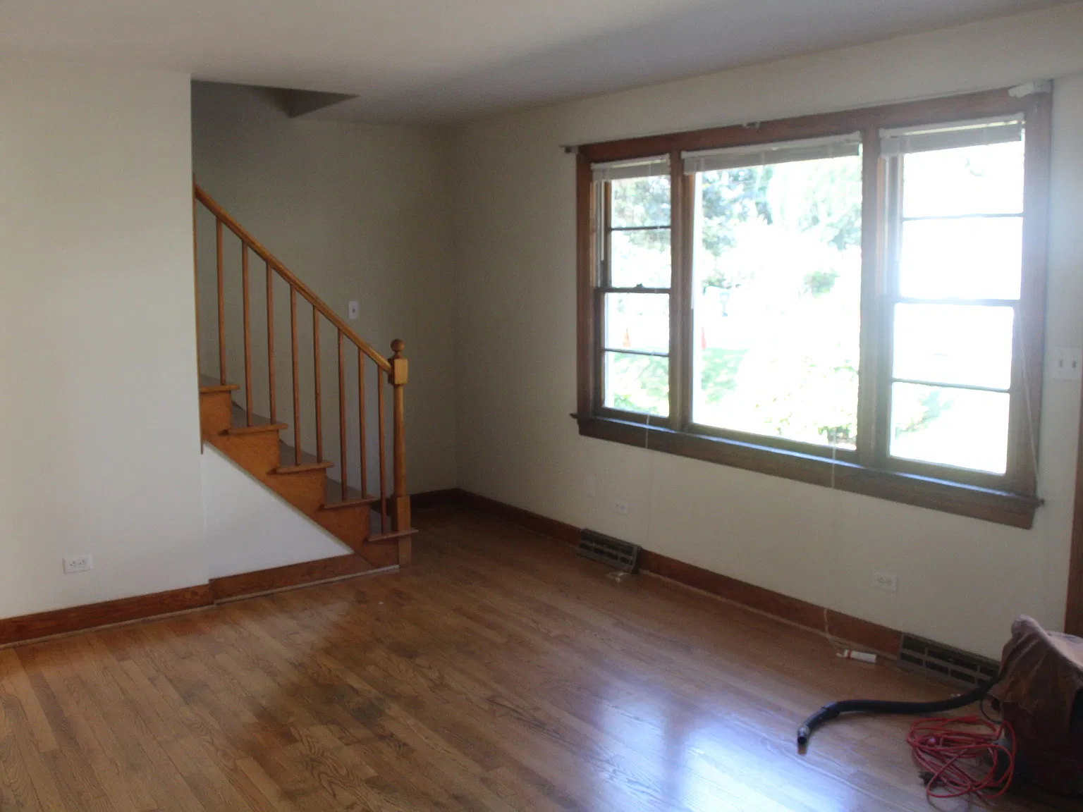 3 bed, 1152 sqft, $1,765 — Photo 4