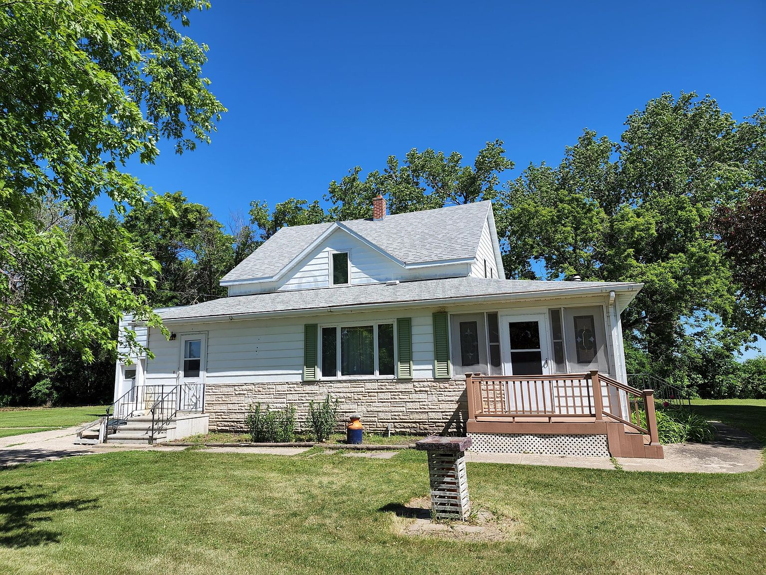 13182 81st St SE, Gwinner, ND 58040 Zillow
