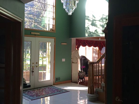Front Foyer entry