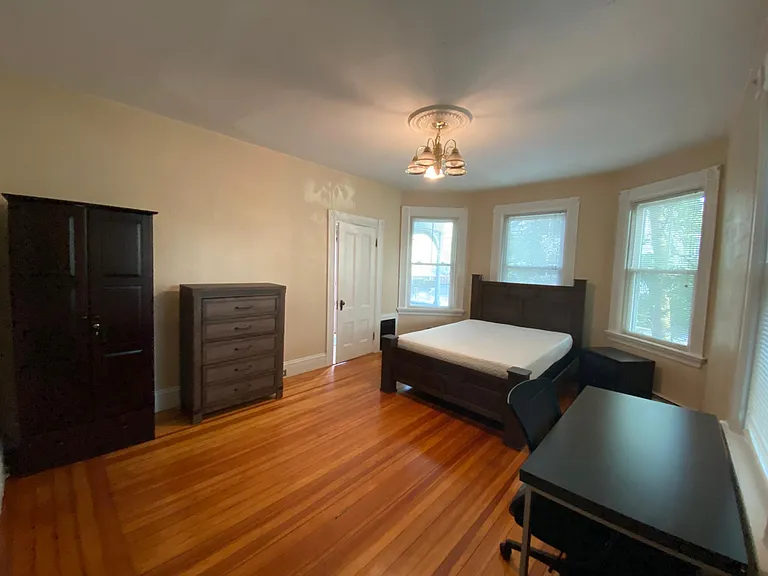 63 E Manning St #1 — Photo 5