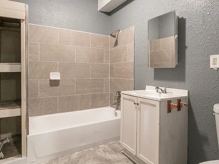 3434 Chestnut Ave — Photo 12