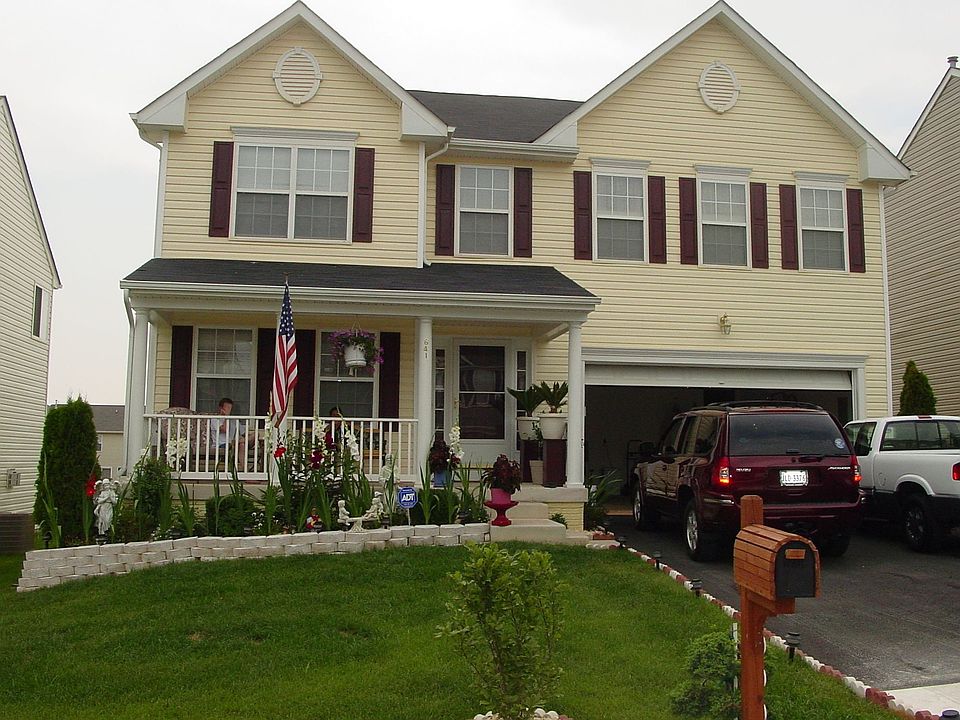 1st image of 841 Fairwood Dr
