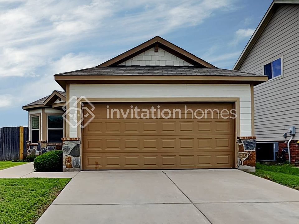 1st image of 12113 Vista Oak Blvd