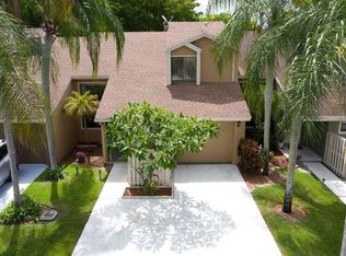 22342 Thousand Pines Ln, Boca Raton, FL 33428