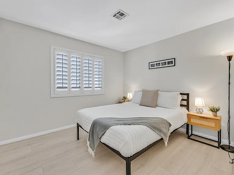 9532 Sunken Reef Cir — Photo 12
